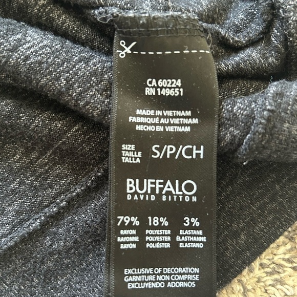 NWOT Buffalo David Bitton Women's Long Sleeve Cozy Sweater - Picture 4 of 5